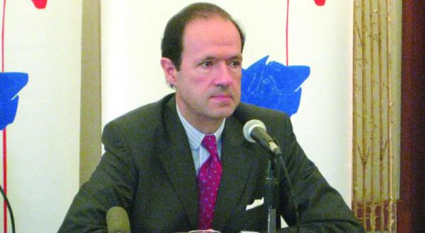 سفر میانجیگر فرانسوی به تهران برای حل بن بست لبنان