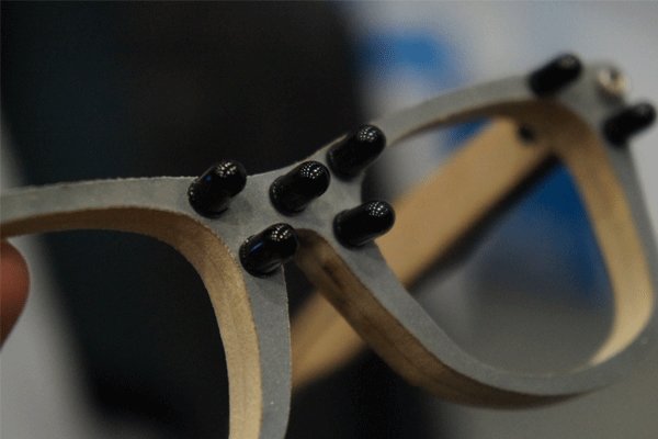 عینکی که چهره‌تان را ناپدید می‌کند