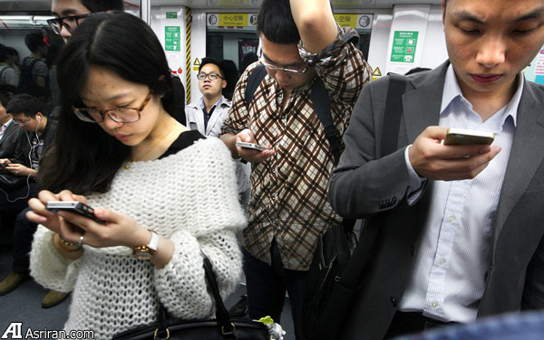 8 نشانه اعتیاد به تلفن هوشمند