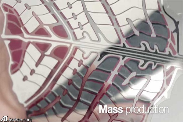 شارژ موبایل هوشمند با درخت خورشیدی چاپ شده شارژ موبایل هوشمند با درخت خورشیدی چاپ شده