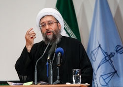 هشدار آملی لاریجانی به فراریان از پرداخت مالیات هشدار آملی لاریجانی به فراریان از پرداخت مالیات