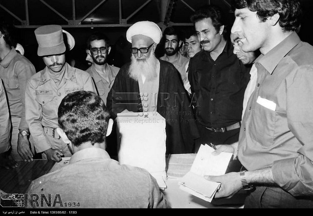 انتخابات ریاست جمهوری سال 1360 (عکس)