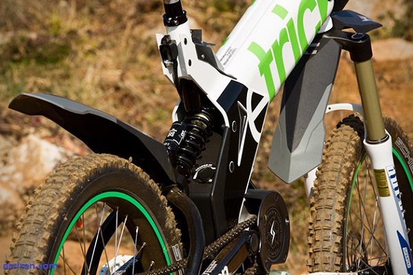 لذت سواری پاک با دوچرخه eTricks Evolution R01 لذت سواری پاک با دوچرخه eTricks Evolution R01