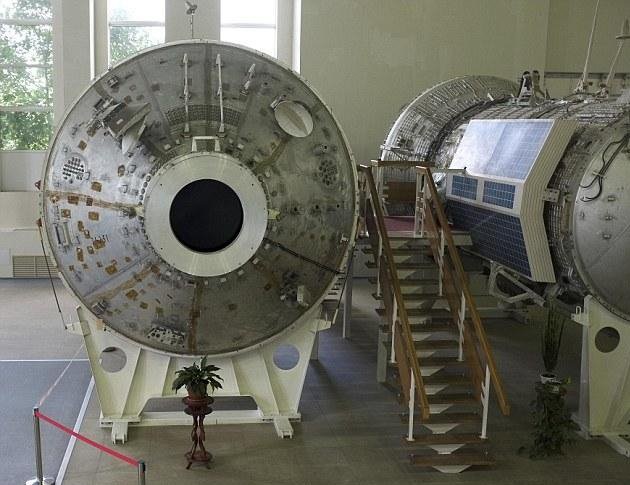 محل مخفی تمرین فضانوردان در مرکز سری روسیه+تصاویر محل مخفی تمرین فضانوردان در مرکز سری روسیه+تصاویر