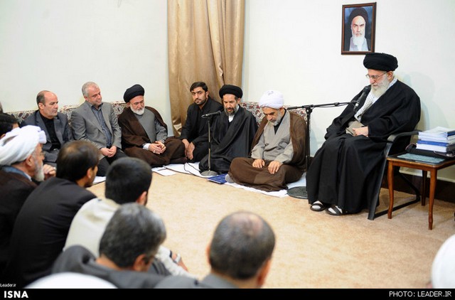 دیدار کارگزاران حج با رهبری (عکس)