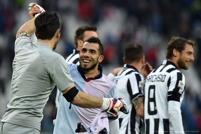 یووه برد و 17 امتیاز فاصله گرفت (عکس/جدول) یووه برد و 17 امتیاز فاصله گرفت (عکس/جدول)