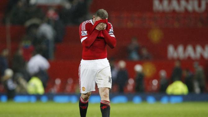 منچستریونایتد 2-1 سوانسی / آرسنال صدرنشین 2016 (+عکس/جدول) منچستریونایتد 2-1 سوانسی / آرسنال صدرنشین 2016 (+عکس/جدول)