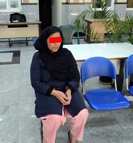 زورگیری خواهران دوقلو با تیپ پسرانه زورگیری خواهران دوقلو با تیپ پسرانه