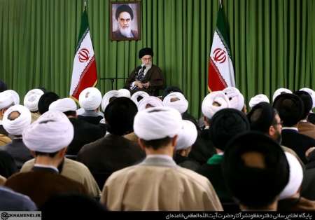 رهبری: با وجود برخی پدیده های نامطلوب، جهت گیری کلی حرکت کشور خوب است/ باید از هرگونه تلاشی برای 