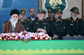 محسن رضایی دوباره به سپاه بازگشت محسن رضایی دوباره به سپاه بازگشت