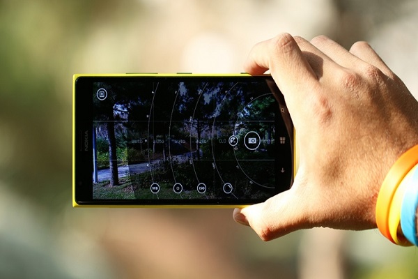 عرضه اپلیکیشن دوربین لومیا برای تلفنهای غیر لومیا عرضه اپلیکیشن دوربین لومیا برای تلفنهای غیر لومیا