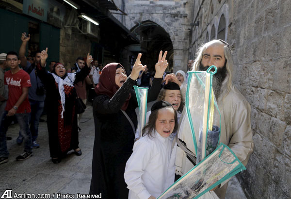 تنش بین مسلمانان و یهودیان در مسجد الاقصی (+عکس)