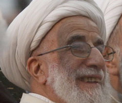 واکنش آیتالله جنتی به برخی لطیفهها واکنش آیتالله جنتی به برخی لطیفهها