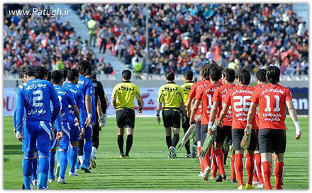 فوتبال تنها پدیده‌ای است که مردم آن را فراموش نمی‌کنند