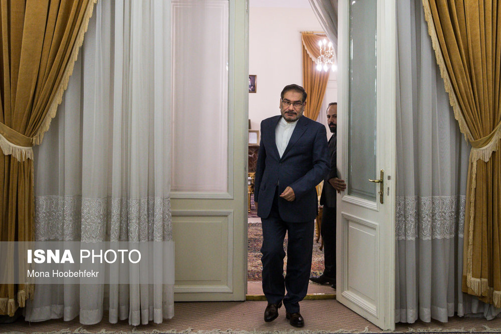 دیدار وزیر دفاع ارمنستان با شمخانی (+عکس)