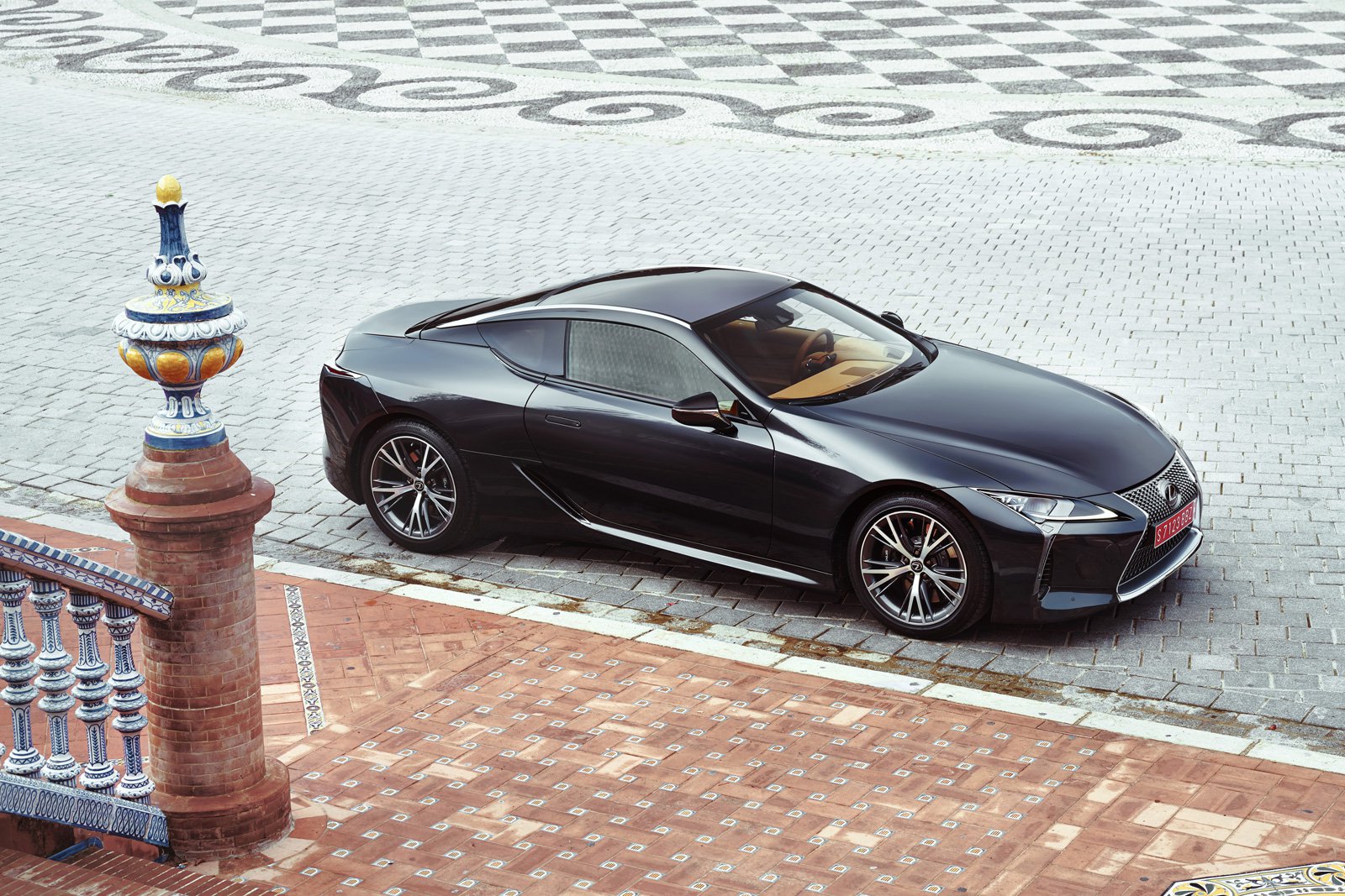 تائید ساخت یک مدل داغ از لکسوس