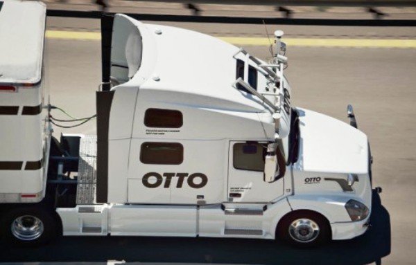 کامیون های روباتیکی وارد جاده ها می شوند