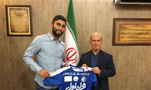 کاوه رضایی به استقلال پیوست