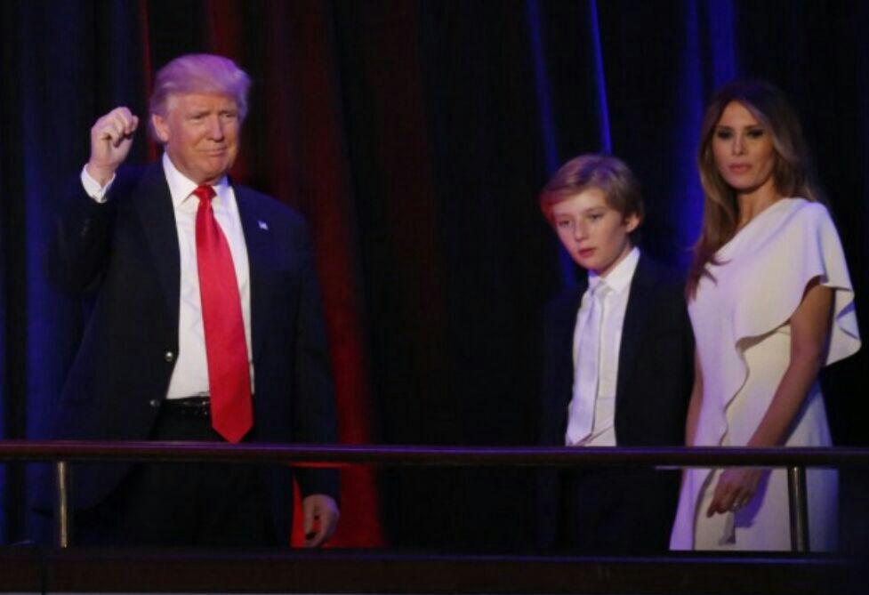 همسر و پسر ترامپ به کاخ سفید نمی روند/ دلیل: مدرسه بچه همسر و پسر ترامپ به کاخ سفید نمی روند/ دلیل: مدرسه بچه
