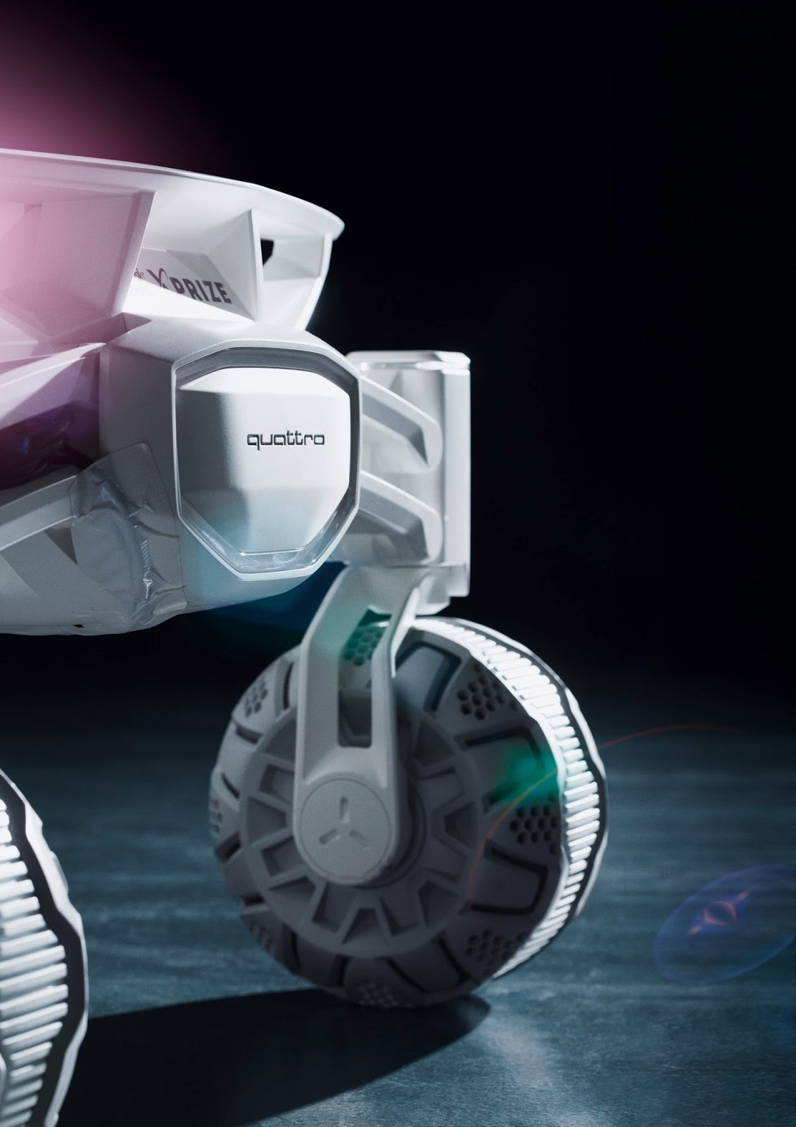 ماموریت آئودی روی ماه ماموریت آئودی روی ماه