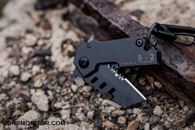 کوچکترین چاقوی تاکتیکال جیبی جهان! کوچکترین چاقوی تاکتیکال جیبی جهان!