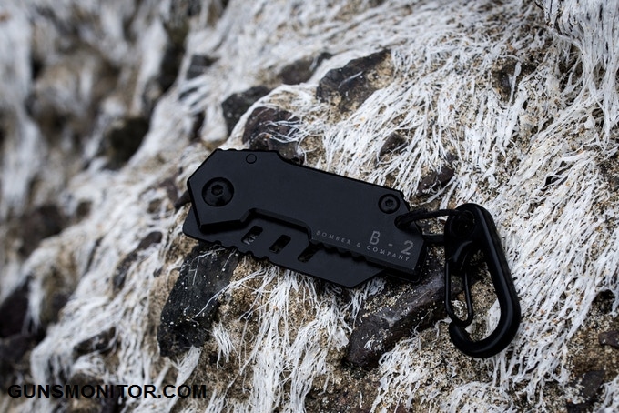 کوچکترین چاقوی تاکتیکال جیبی جهان! کوچکترین چاقوی تاکتیکال جیبی جهان!