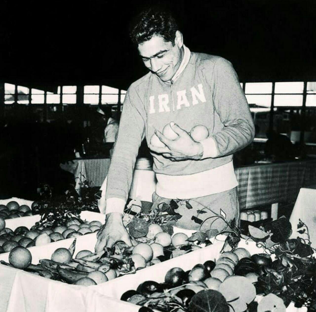 «تختی» بلند شو، ایرانی بی قراره! «تختی» بلند شو، ایرانی بی قراره!