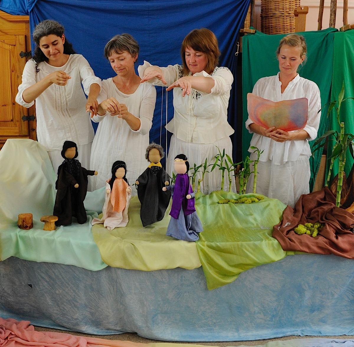 همه رستوران های کشور فقط باید یک نوع غذا سرو کنند/ نظام آموزشی ایران به همین مضحکی است! همه رستوران های کشور فقط باید یک نوع غذا سرو کنند/ نظام آموزشی ایران به همین مضحکی است!