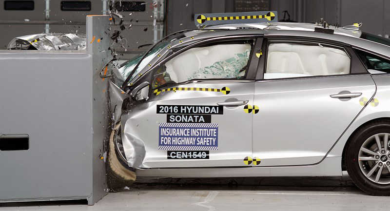 سوناتا 2018 یکی از چهار سدان  ایمن برتر جهان است