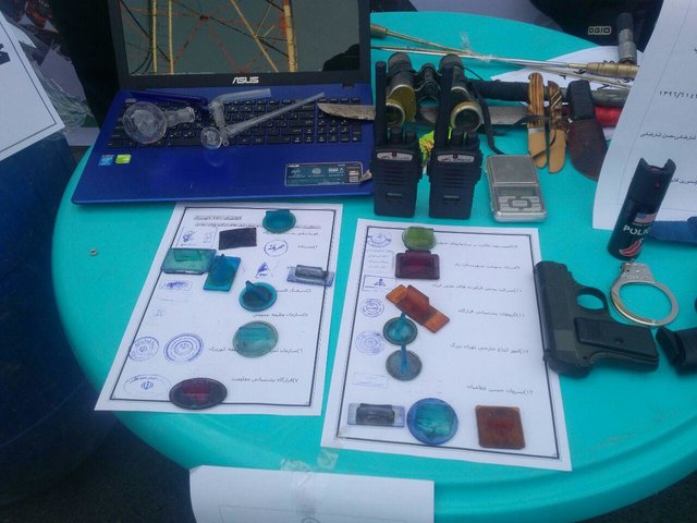 دستگیری ماموران قلابی ارتش و ناجا (+عکس)