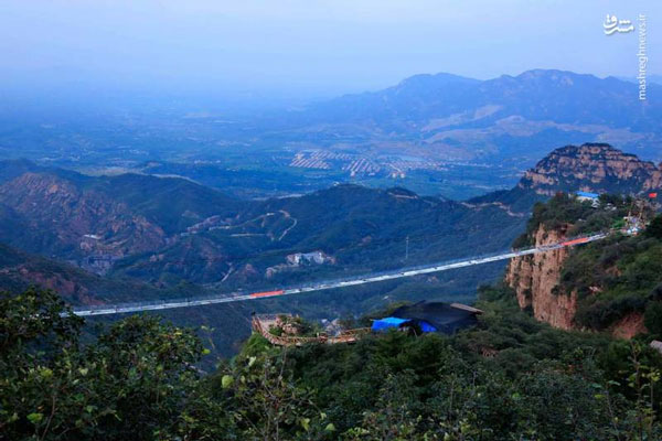 طولانی‌ترین پل شیشه‌ای جهان (عکس)