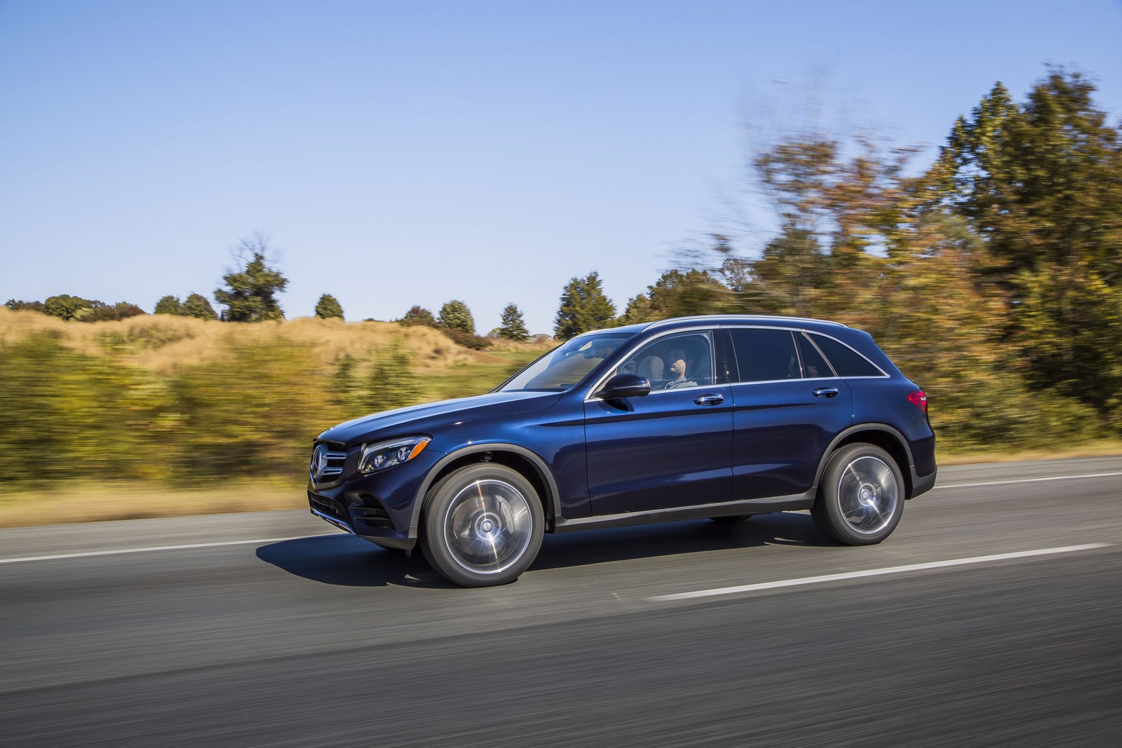 تاج لوکس‌سازی در آمریکا روی سر مرسدس بنز، ب‌ام‌و و لکسوس در مقام‌های بعدی