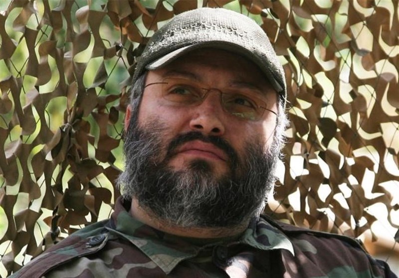 حضور سردار سلیمانی در مراسم سالگرد شهید «عماد مغنیه» (+عکس) حضور سردار سلیمانی در مراسم سالگرد شهید «عماد مغنیه» (+عکس)