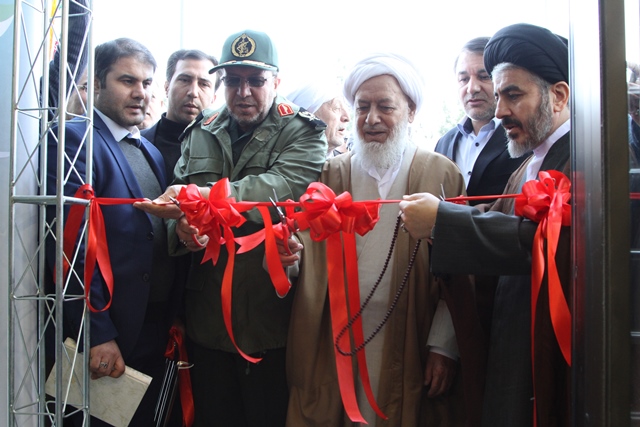 اولین شعبه نمونه بانکداری اسلامی تحت نظارت علمای شیعه و سنی افتتاح شد اولین شعبه نمونه بانکداری اسلامی تحت نظارت علمای شیعه و سنی افتتاح شد