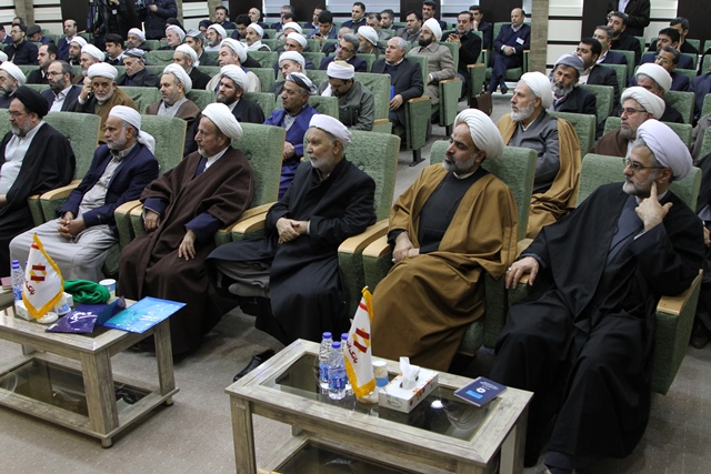 اولین شعبه نمونه بانکداری اسلامی تحت نظارت علمای شیعه و سنی افتتاح شد اولین شعبه نمونه بانکداری اسلامی تحت نظارت علمای شیعه و سنی افتتاح شد