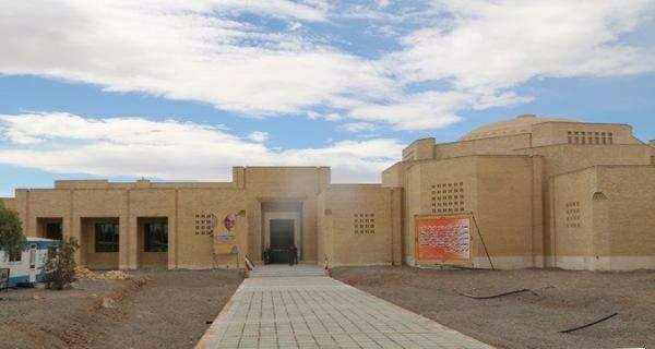 چگونگی تاسیس اولین دانشکده ایران شناسی در ایران/نیمی از هزینه های ساخت دانشکده توسط فردی خیّر پرداخت شده/ چگونگی تاسیس اولین دانشکده ایران شناسی در ایران/نیمی از هزینه های ساخت دانشکده توسط فردی خیّر پرداخت شده/