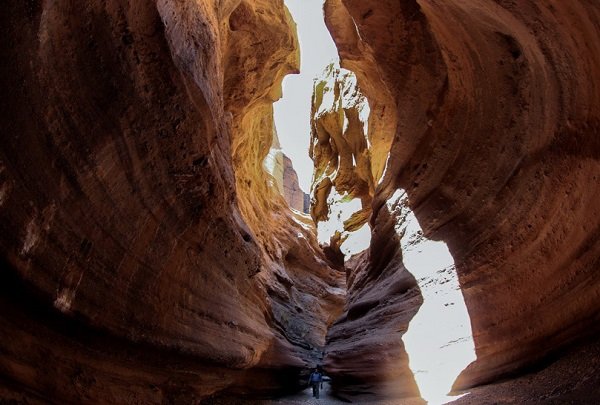 «راگه» دره‌ای با سقف پر ستاره