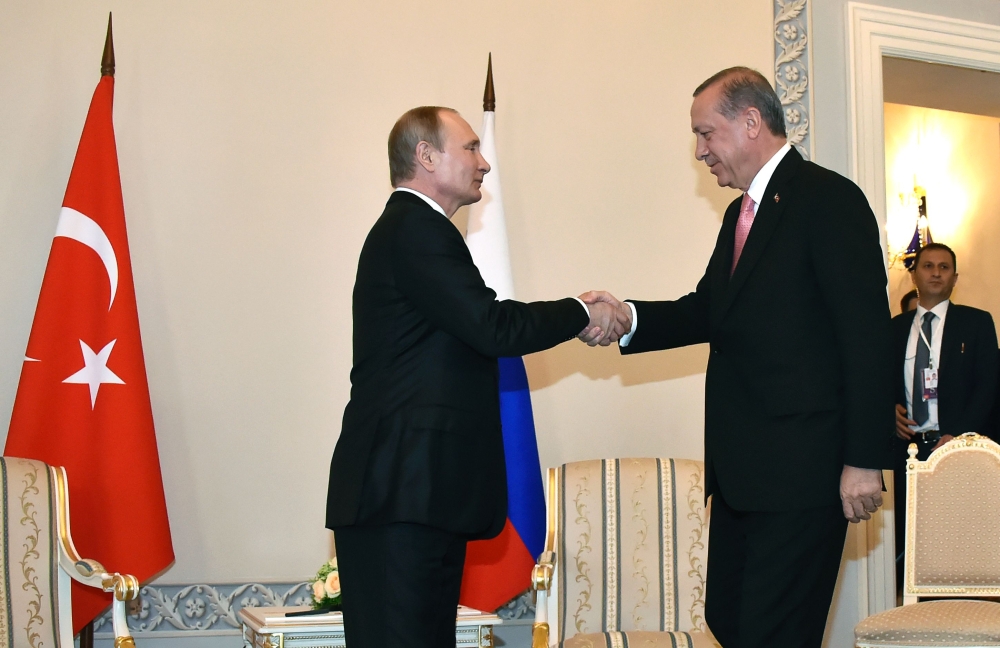 اردوغان: پوتین گفت وکیل اسد نیست / با وجود اسد حل بحران سوریه ممکن نیست