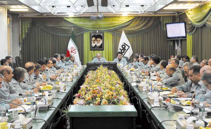 تأکید مدیرعامل فولادمبارکه بر افزایش کیفیت و تنوع محصولات با ارزش افزودۀ بیشتر