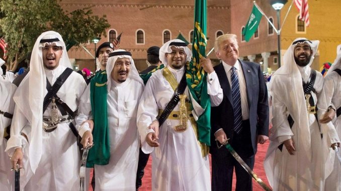 حمایت پادشاه سعودی از موضع ترامپ علیه برجام و ایران حمایت پادشاه سعودی از موضع ترامپ علیه برجام و ایران