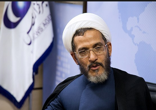 نماینده مجلس: لغو عضویت یک زرتشتی در شورای شهر؛ مایه وهن اسلام و تشیع است