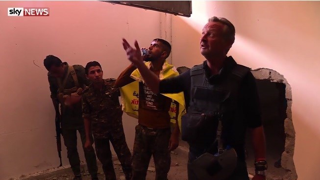 وحشت عریان در وحشت عریان در