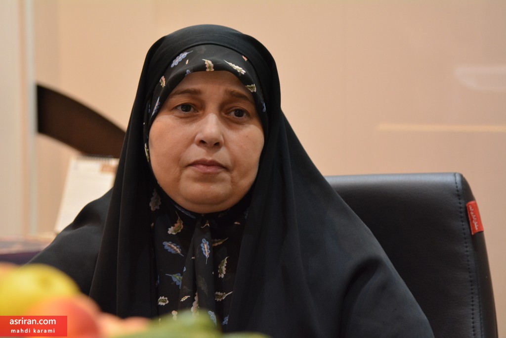 پروانه سلحشوری نماینده مردم تهران: کسانی که برای رای آوری روحانی تلاش کردند نقش تعیین کنندهای در دولت ندارند/ نشد و نمیگذارند واژه مناسب برای رییس جمهور نیست / دلیل انتخاب نشدن نهاوندیان نظر منفی نمایندگان بود/ روحانی بگوید کجای کار دستش نیست/ در کنار زبان فارسی باید زبان مادری تدریس شود پروانه سلحشوری نماینده مردم تهران: کسانی که برای رای آوری روحانی تلاش کردند نقش تعیین کنندهای در دولت ندارند/ نشد و نمیگذارند واژه مناسب برای رییس جمهور نیست / دلیل انتخاب نشدن نهاوندیان نظر منفی نمایندگان بود/ روحانی بگوید کجای کار دستش نیست/ در کنار زبان فارسی باید زبان مادری تدریس شود