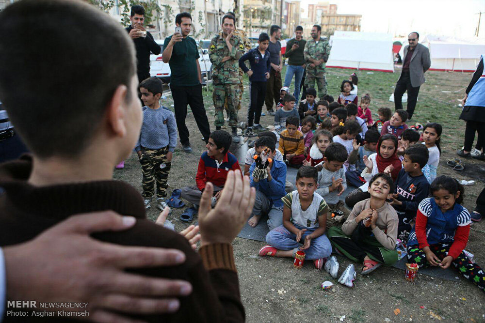 چادر تأمین شد، حالا خانه می‌خواهیم