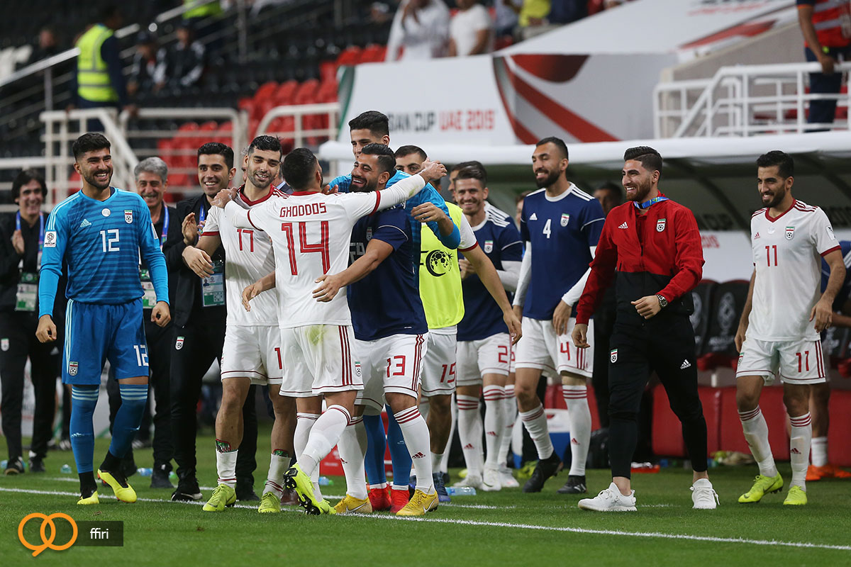 درخشش به مشت‌های گره کرده!