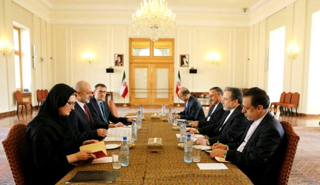 عراقچی در دیدار مقام لهستانی: اجازه ائتلاف سازی علیه منافعمان را به هیچ کشوری نمی‌دهیم