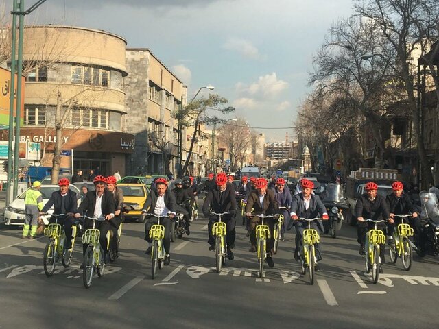 دوچرخه سواری حناچی و شهرداران کلانشهرها تا دفتر جهانگیری