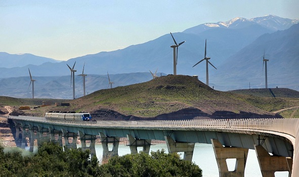 هزینۀ راه آهن قزوین- رشت؛ معادل بودجۀ یک سال صدا و سیما