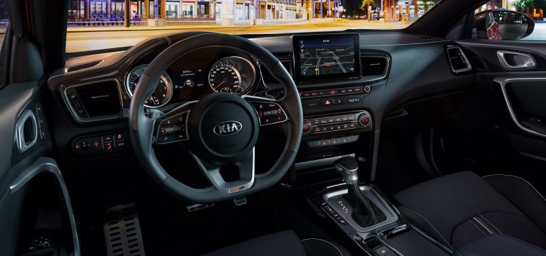 مقایسه پروسید کیا و شوتینگبریک CLA بنز مقایسه پروسید کیا و شوتینگبریک CLA بنز