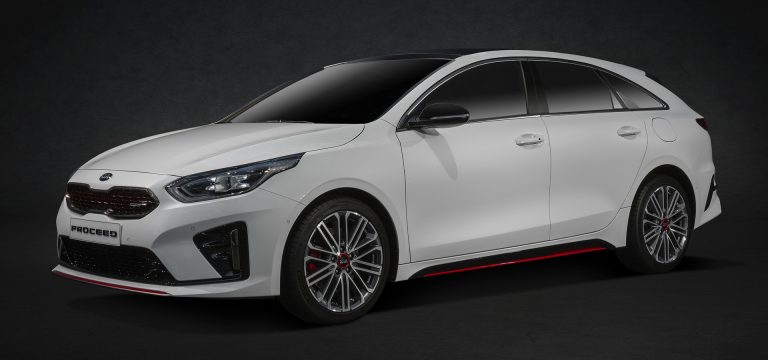 مقایسه پروسید کیا و شوتینگبریک CLA بنز مقایسه پروسید کیا و شوتینگبریک CLA بنز